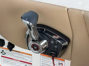 Thumbnail von Sea Ray SDX 270 Outboard