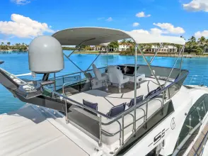 Thumbnail von Azimut S6
