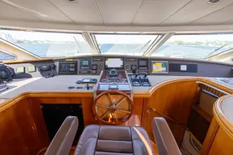 Thumbnail von Azimut 100