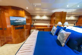 Thumbnail von Azimut 100