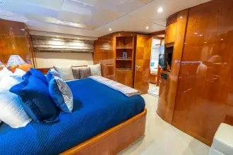 Thumbnail von Azimut 100