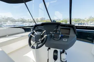Thumbnail von Aquila 44 Yacht