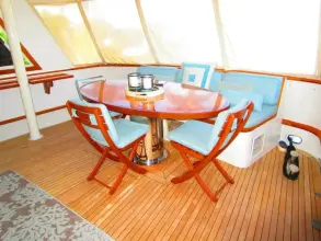 Thumbnail von Burger Flush Deck with Flybridge SHEPSL X