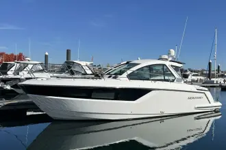 Thumbnail von Monterey 360 Sport Coupe On Sabbatical