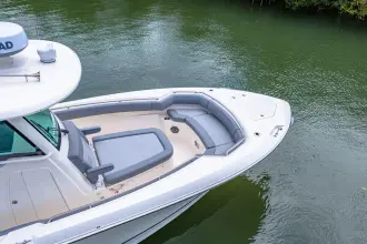 Thumbnail von Boston Whaler 280 Outrage