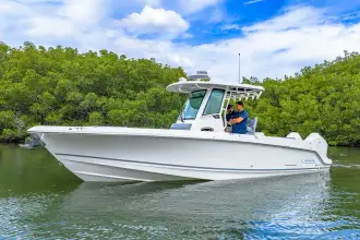 Thumbnail von Boston Whaler 280 Outrage