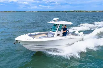 Thumbnail von Boston Whaler 280 Outrage