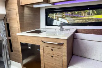 Thumbnail von Boston Whaler 365 Conquest