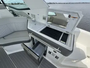 Thumbnail von Sea Ray 320 Sundancer Outboard