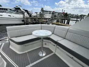 Thumbnail von Sea Ray 320 Sundancer Outboard