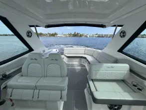 Thumbnail von Sea Ray 320 Sundancer Outboard