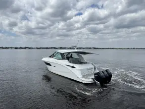 Thumbnail von Sea Ray 320 Sundancer Outboard
