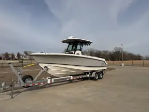 Thumbnail von Boston Whaler 250 Outrage