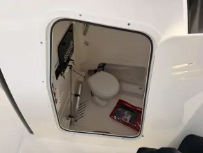 Thumbnail von Boston Whaler 250 Outrage