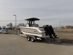 Thumbnail von Boston Whaler 250 Outrage