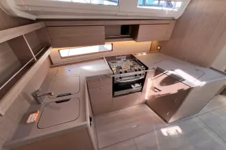 Thumbnail von Beneteau Oceanis 40.1