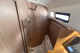 Thumbnail von Beneteau Oceanis 40.1