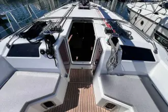 Thumbnail von Beneteau Oceanis 40.1
