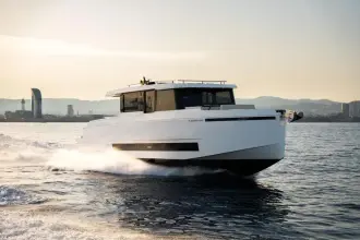 Thumbnail von De Antonio Yachts D60
