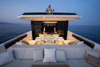 Thumbnail von De Antonio Yachts D60