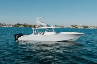 Thumbnail von Yellowfin 42 Offshore