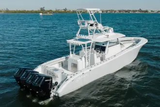 Thumbnail von Yellowfin 42 Offshore