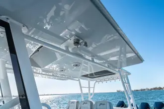 Thumbnail von Yellowfin 42 Offshore