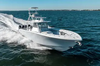 Thumbnail von Yellowfin 42 Offshore