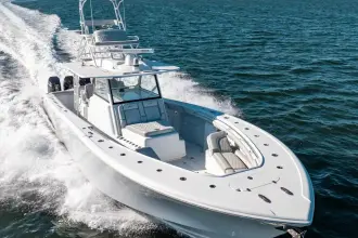 Thumbnail von Yellowfin 42 Offshore