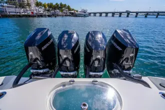Thumbnail von Yellowfin 39 Offshore