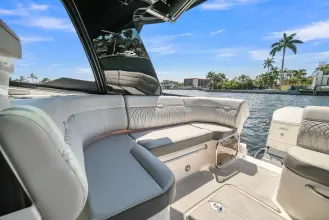 Thumbnail von Sea Ray 370 Sundancer Outboard