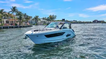 Thumbnail von Sea Ray 370 Sundancer Outboard