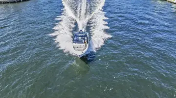 Thumbnail von Sea Ray 370 Sundancer Outboard