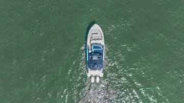 Thumbnail von Sea Ray 370 Sundancer Outboard