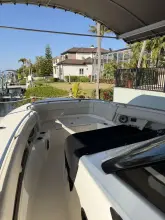 Thumbnail von Boston Whaler 350 Realm