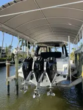 Thumbnail von Boston Whaler 350 Realm