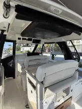 Thumbnail von Boston Whaler 350 Realm