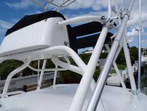 Thumbnail von Boston Whaler 345 Conquest