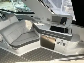 Thumbnail von Sea Ray 320 Sundancer Outboard
