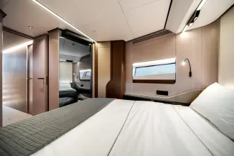 Thumbnail von Azimut S8