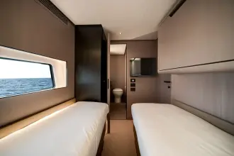 Thumbnail von Azimut S8