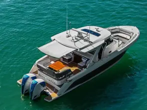Thumbnail von Tiara Yachts 38 LS MISS MARIE