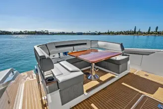 Thumbnail von Tiara Yachts 38 LS MISS MARIE