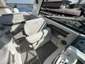 Thumbnail von Sea Ray SLX 310 Outboard