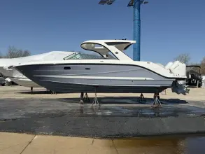 Thumbnail von Sea Ray SLX 310 Outboard