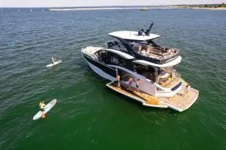 Thumbnail von Galeon 620 FLY