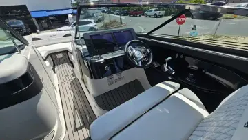 Thumbnail von Sea Ray 280 SLX OB