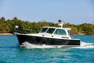 Thumbnail von Back Cove 372 Express