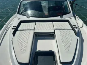 Thumbnail von Cruisers Yachts 42 Cantius