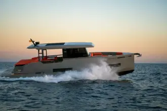Thumbnail von De Antonio Yachts D50